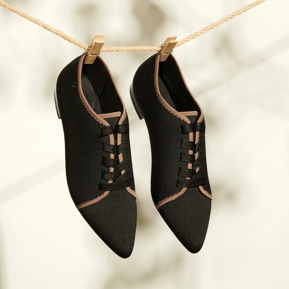 Vivaia knit lace up flats